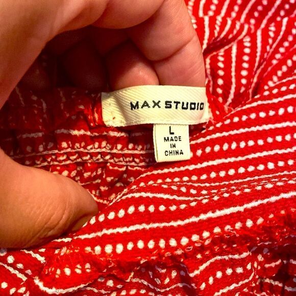 Like New Max Studio Red Dotted Striped Smocked Waist Wide Leg Crepe Jumpsuit - Picture 4 of 7